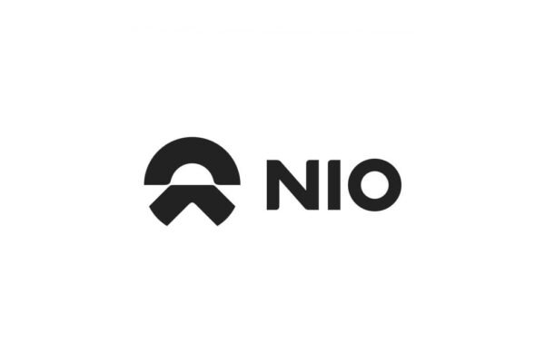 NIO Stock 2025: Innovation, Risks & Growth Outlook