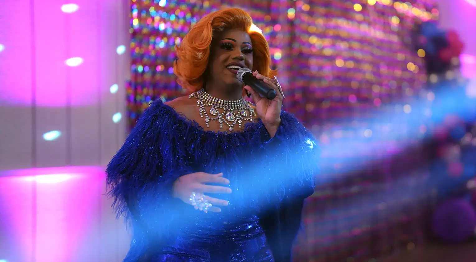 How does Drag Queen Bingo work